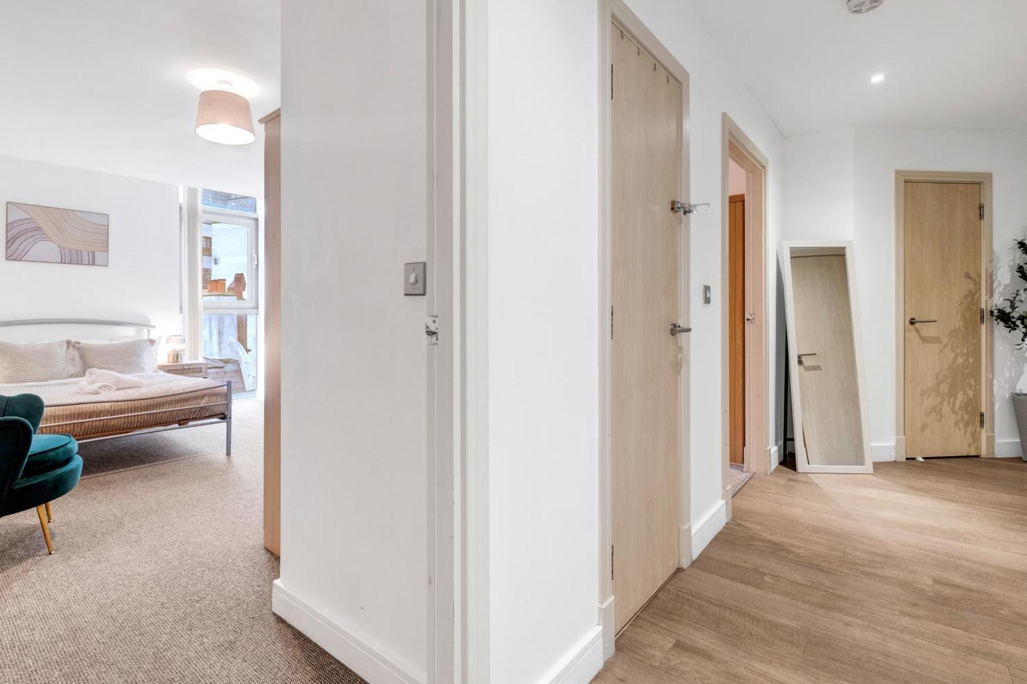 Ultra Stylish 2 Bedroom Apt Centrally Located Birmingham Buitenkant foto