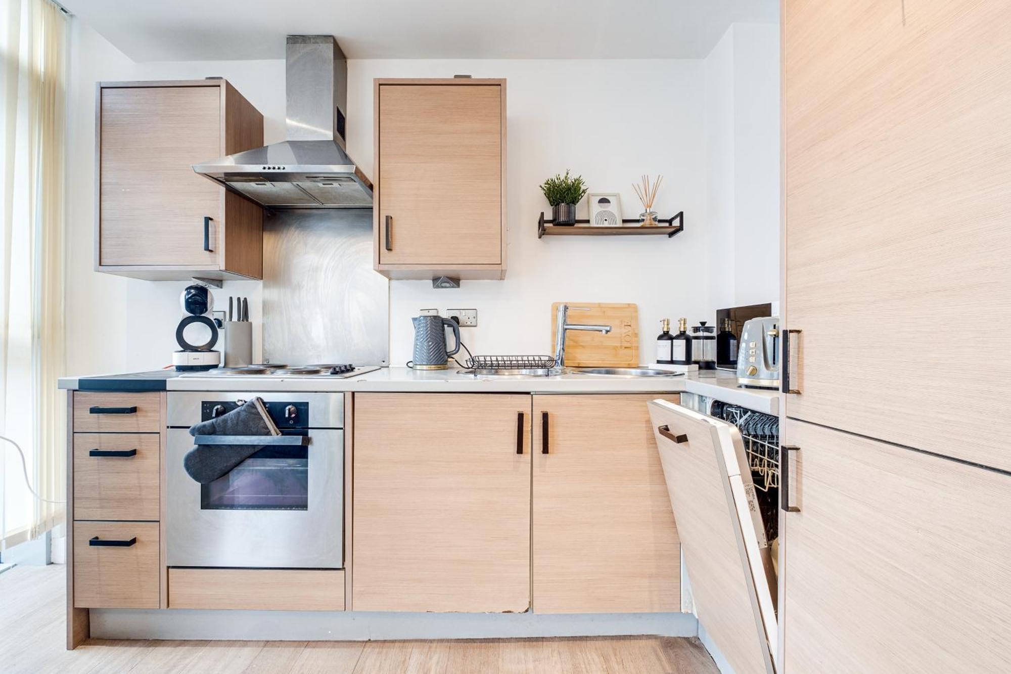 Ultra Stylish 2 Bedroom Apt Centrally Located Birmingham Buitenkant foto